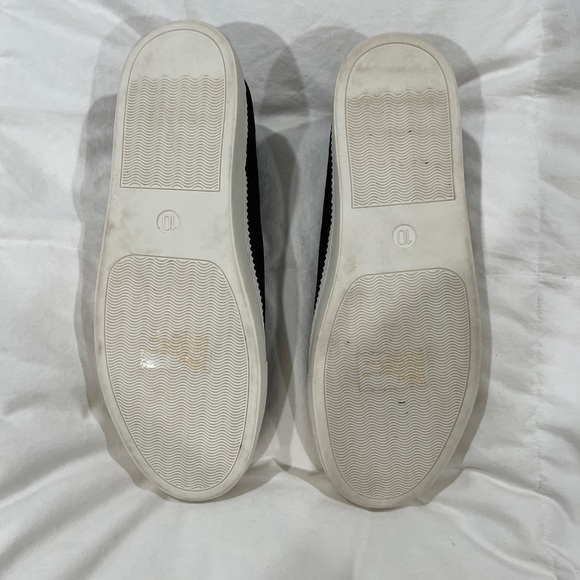 Kelly & Katie Women’s Slip-on Sneaker - Picture 2 of 7